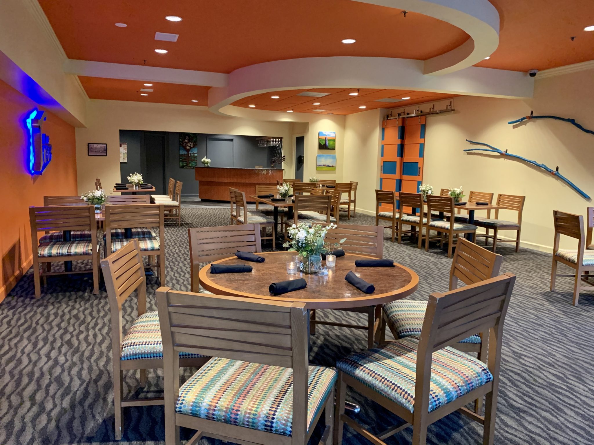 Home Trios Restaurant